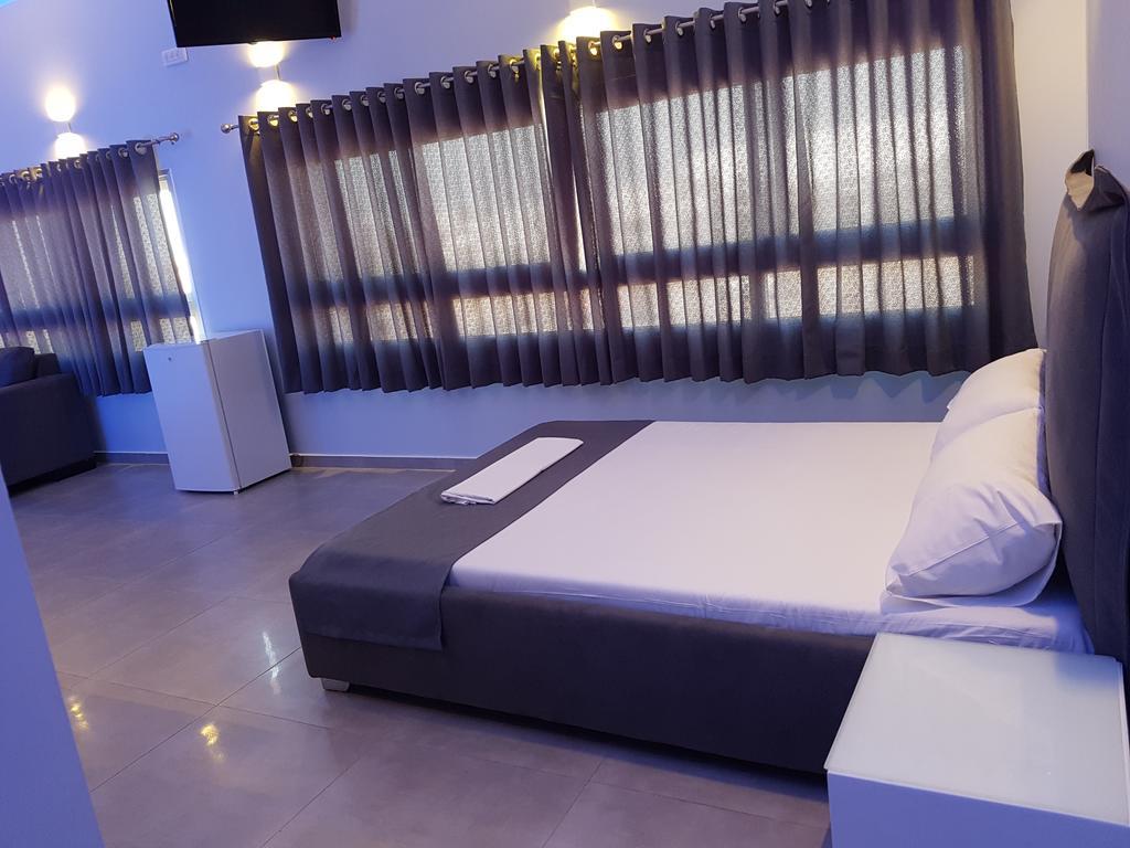 Spat Hotel Așdod Exterior foto