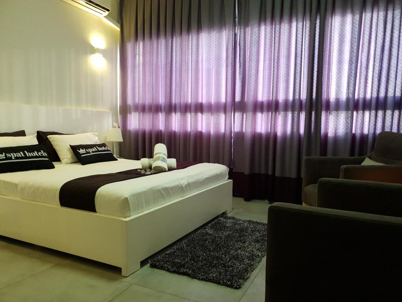 Spat Hotel Așdod Exterior foto